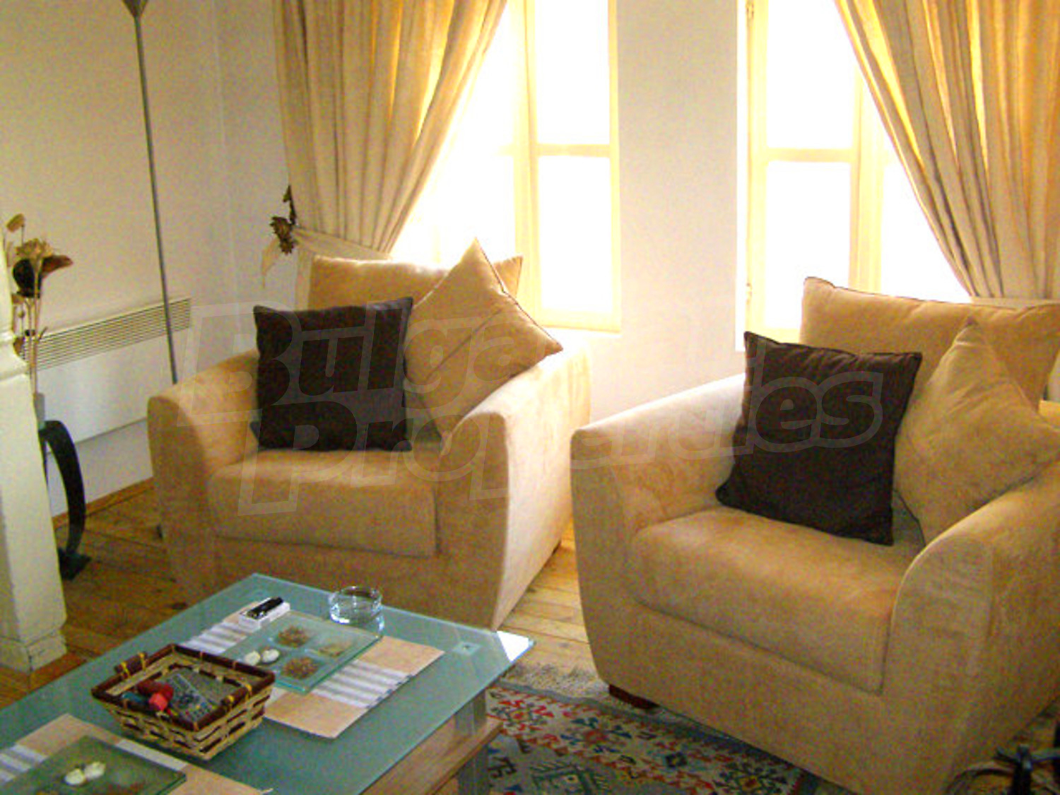 Gallery Picture 9
