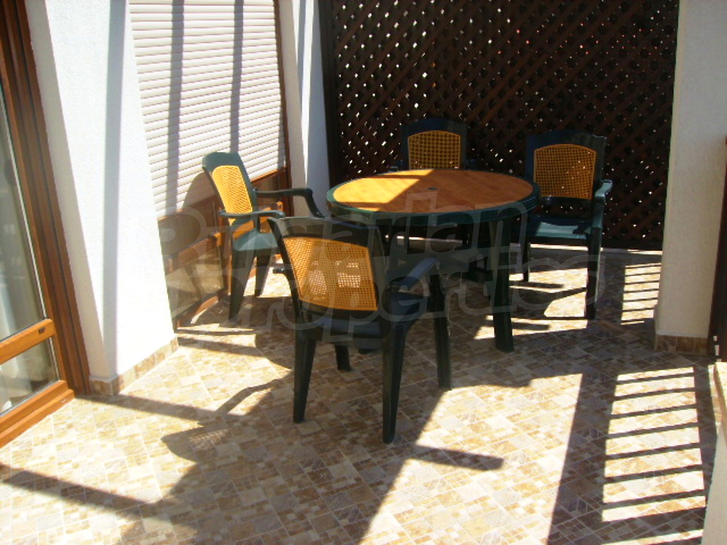 Gallery Picture 18