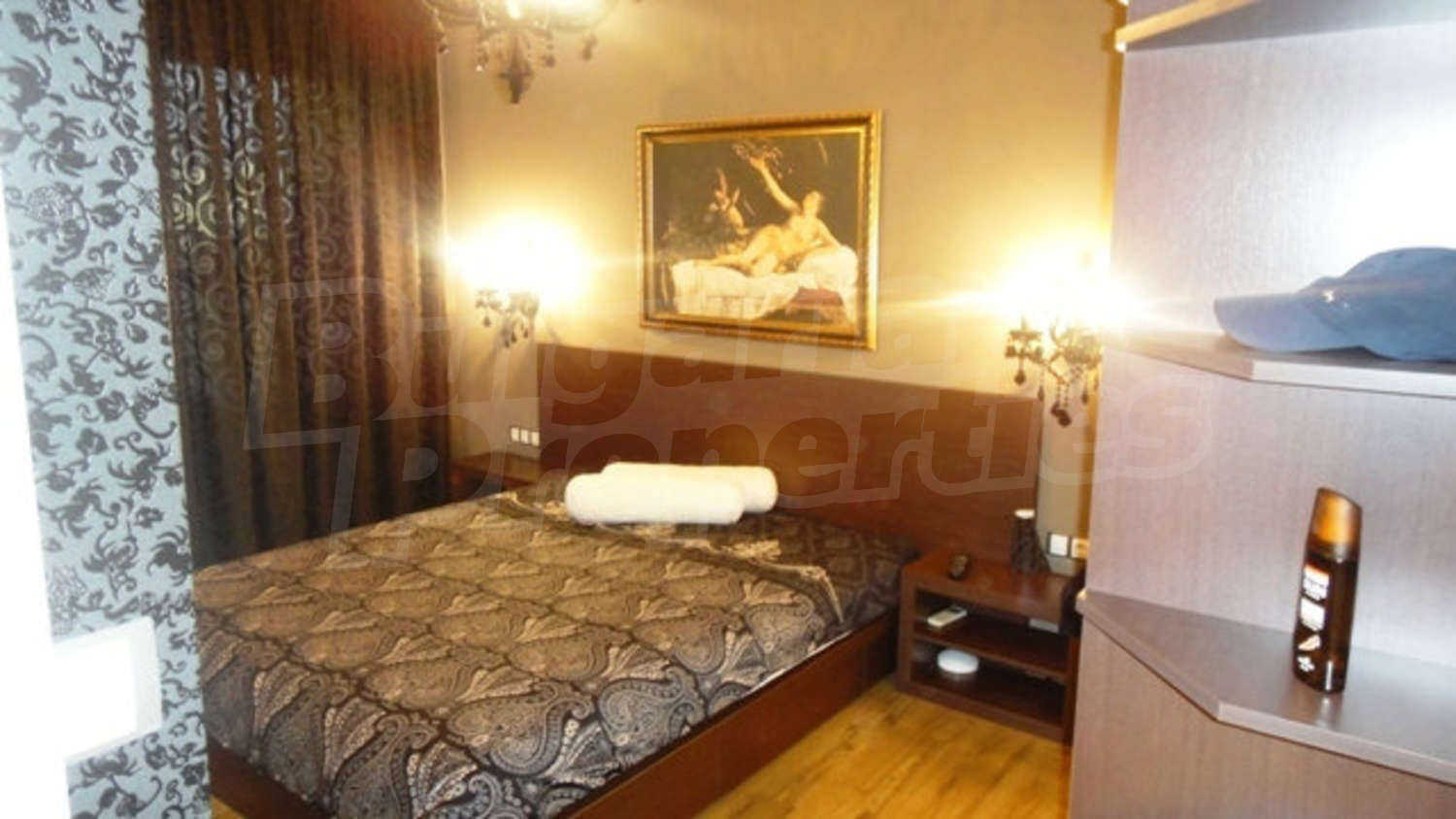 Gallery Picture 10