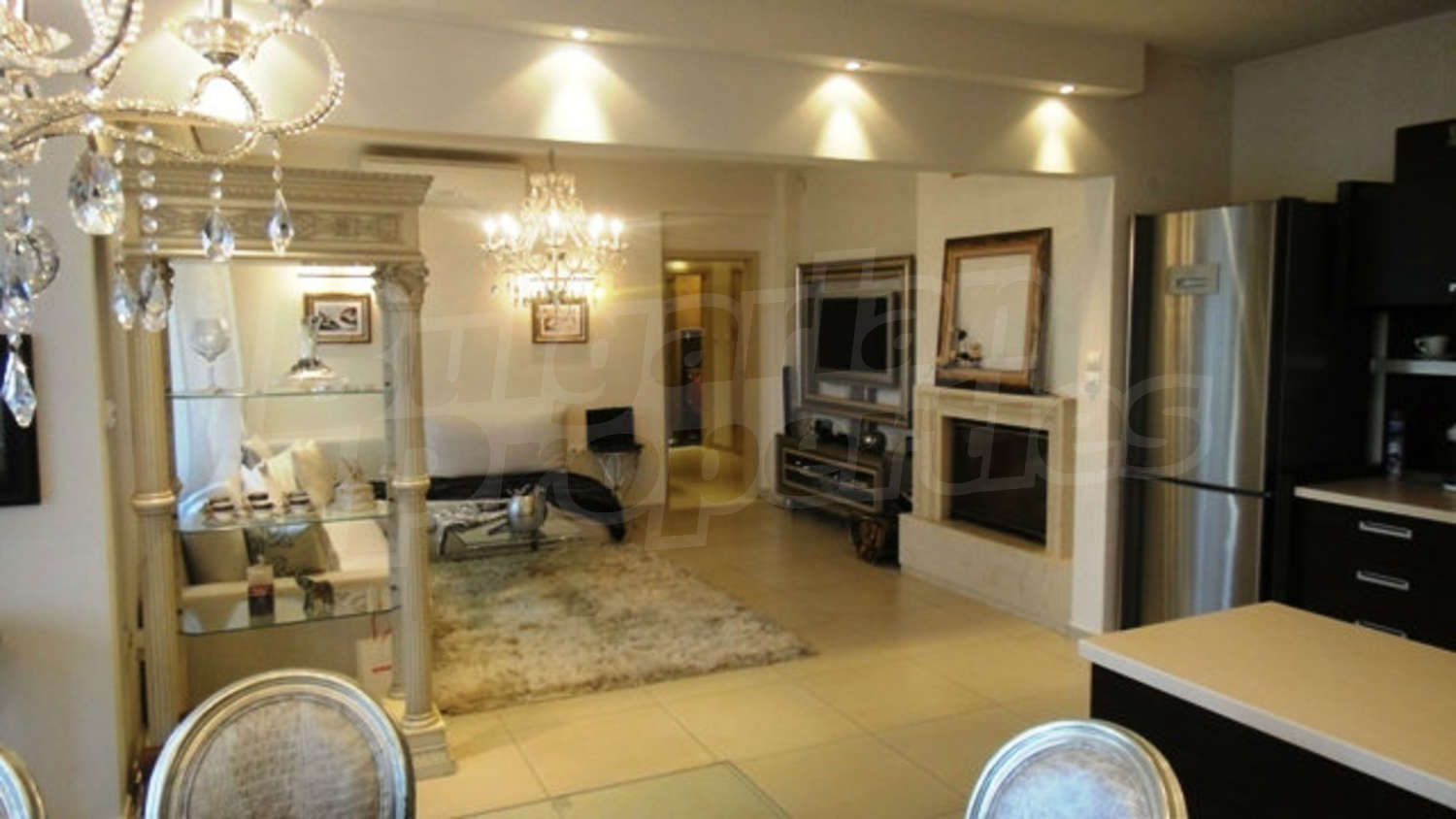 Gallery Picture 4