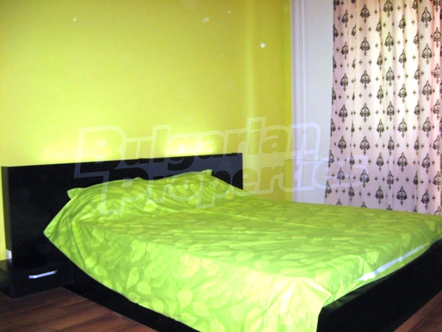 Gallery Picture 10