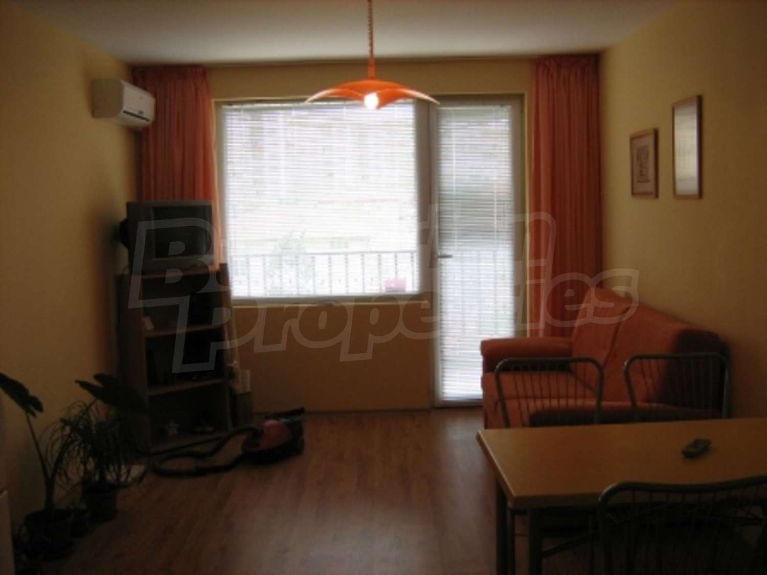 Gallery Picture 4
