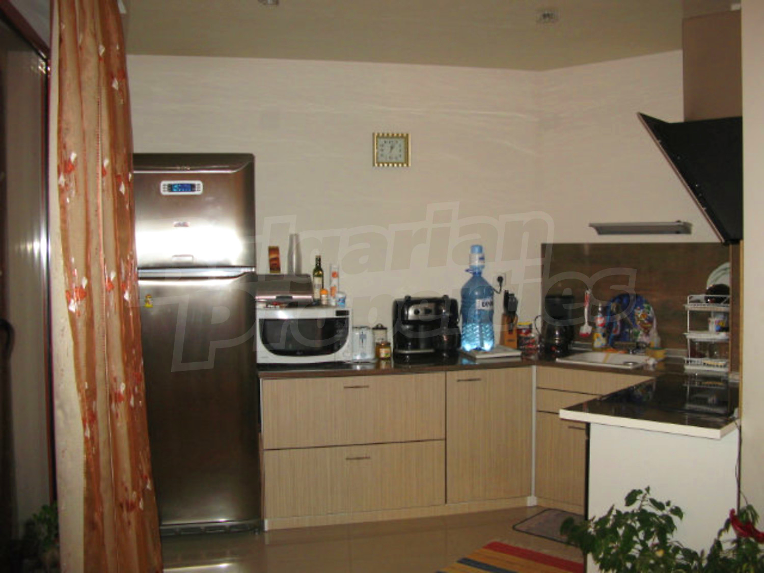 Gallery Picture 9
