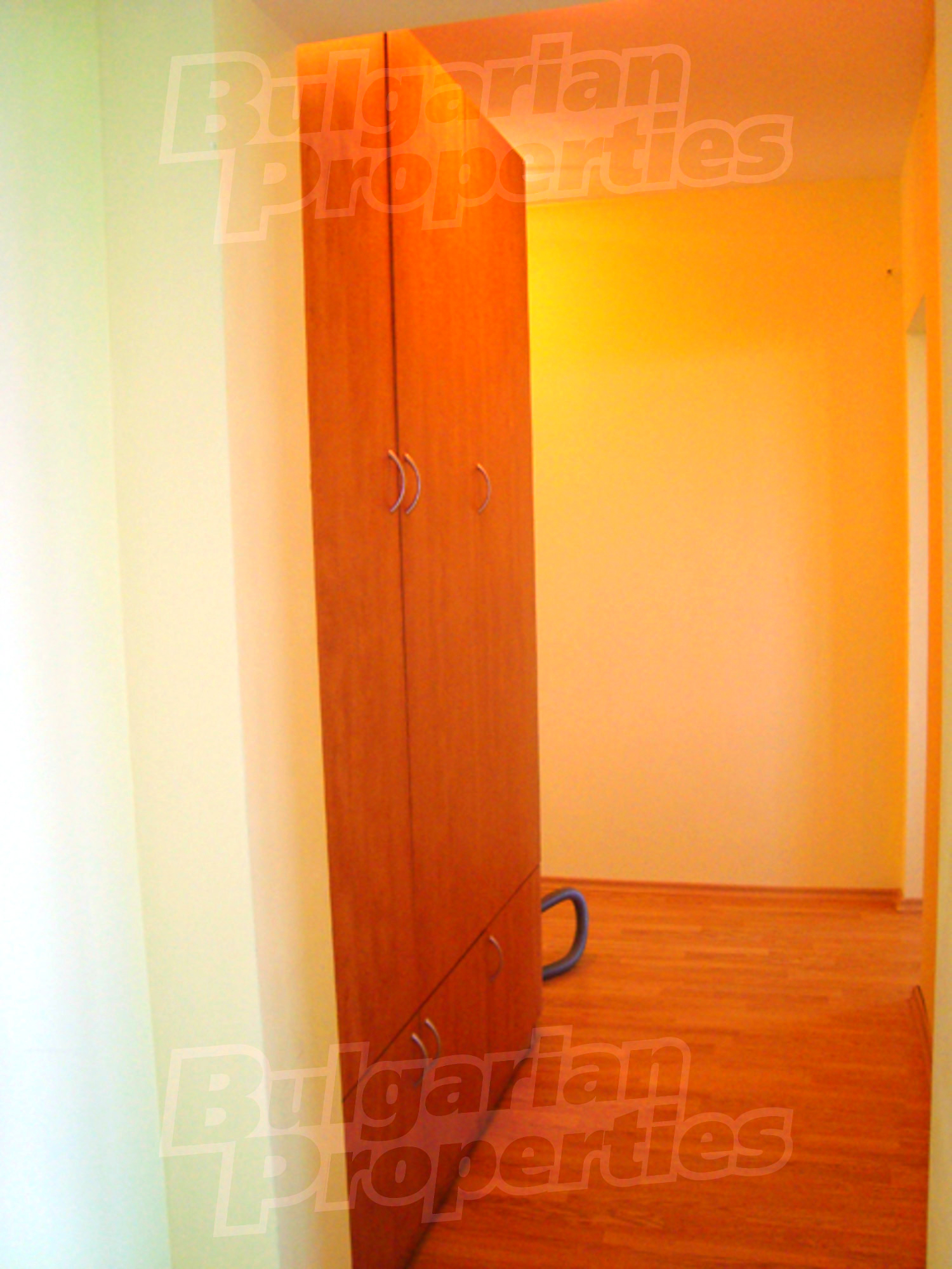 Gallery Picture 10