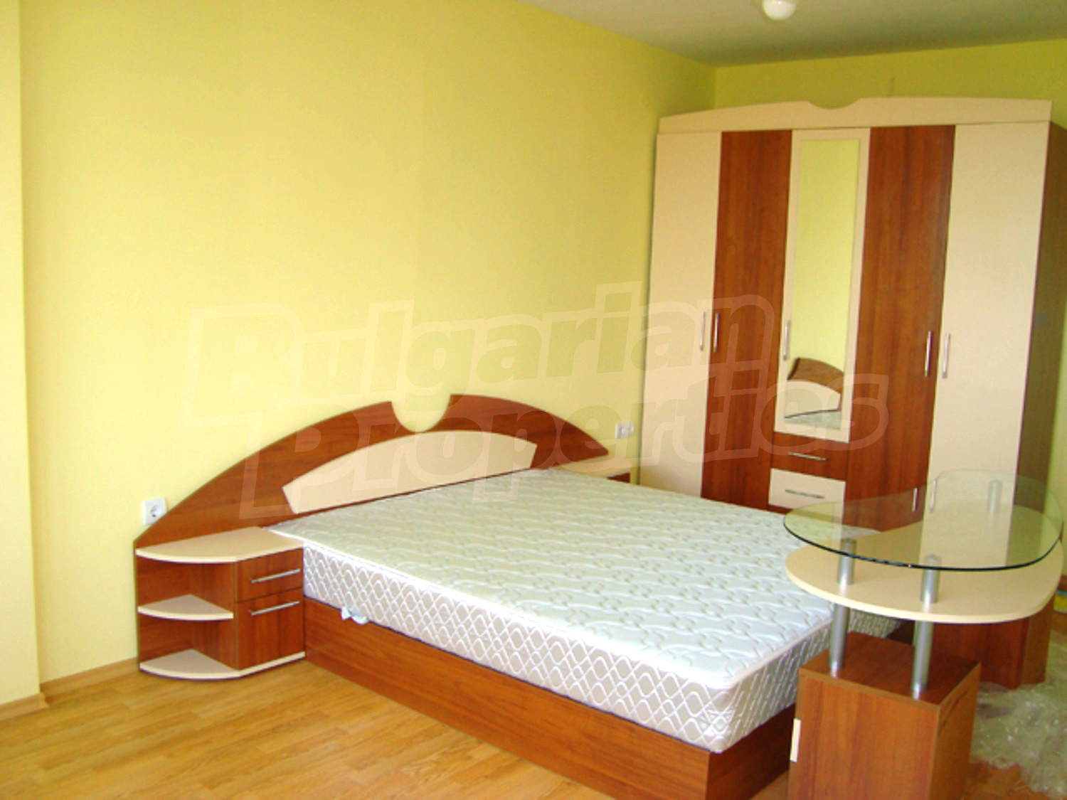 Gallery Picture 6