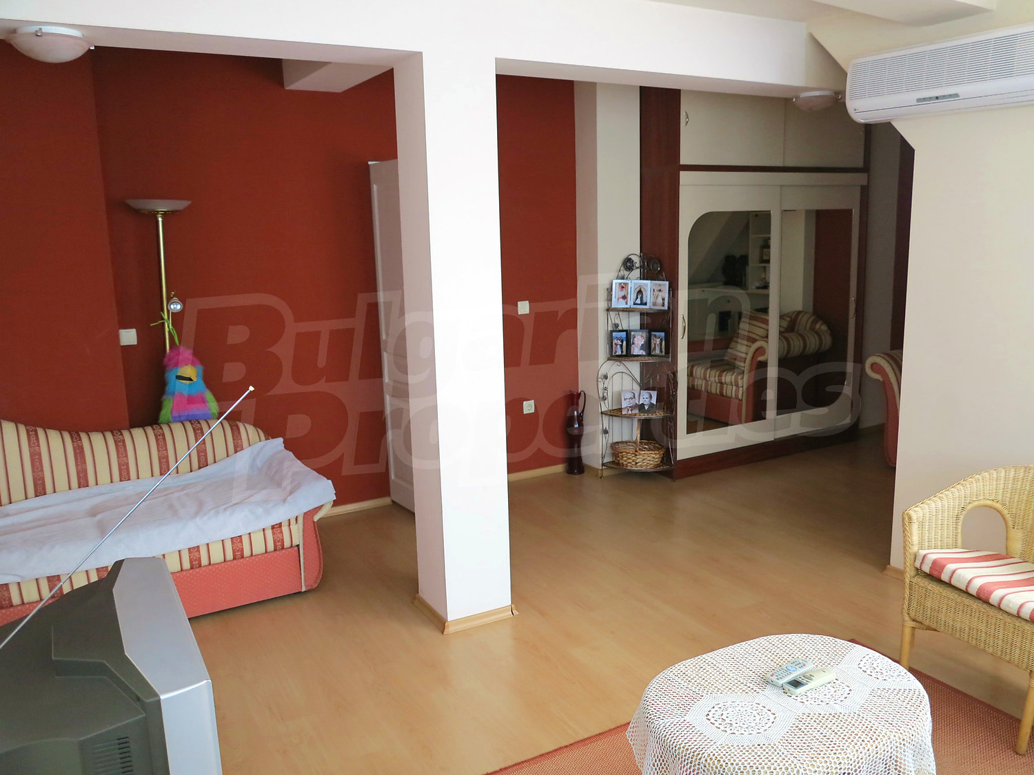 Gallery Picture 19