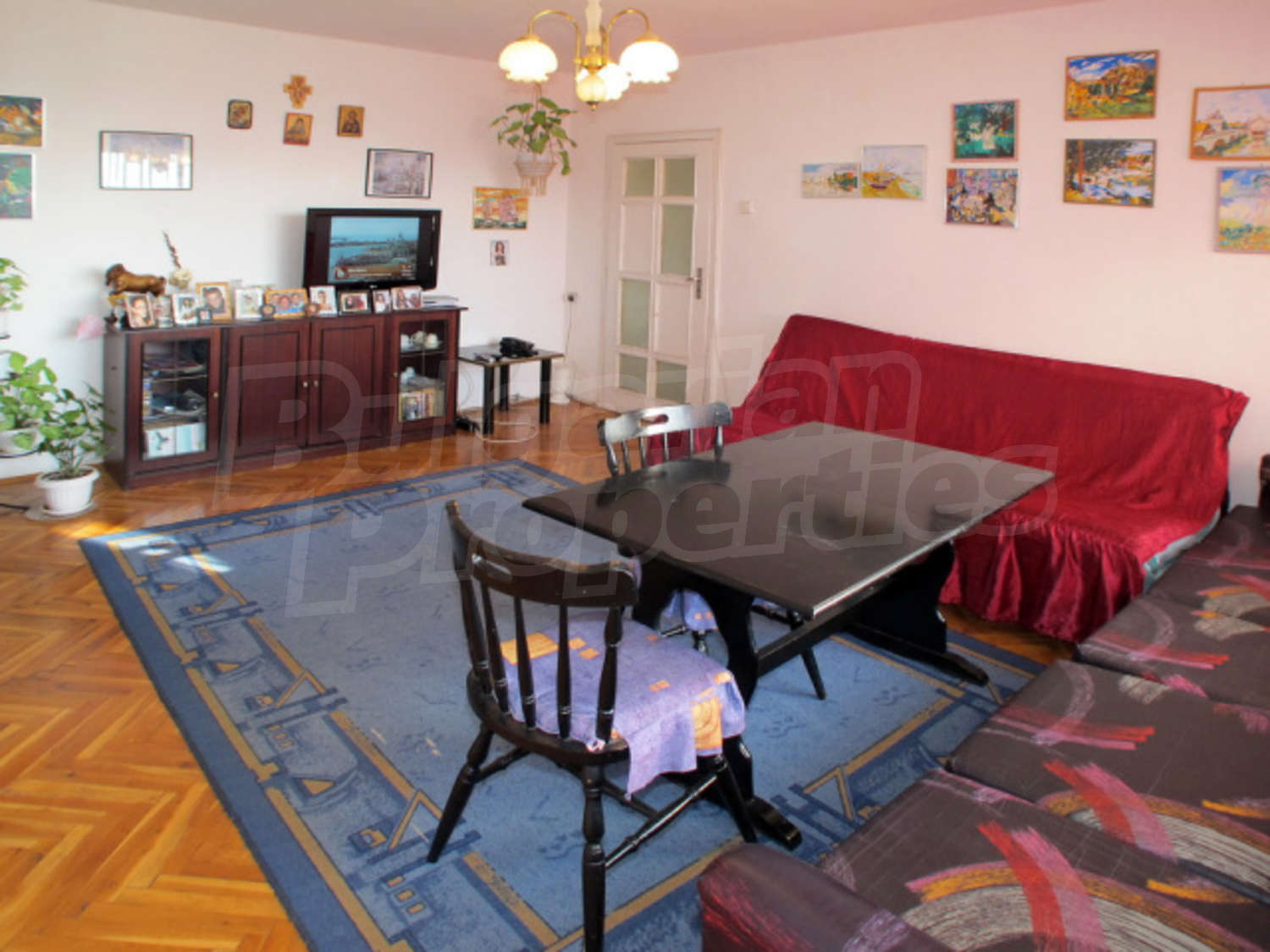 Gallery Picture 4