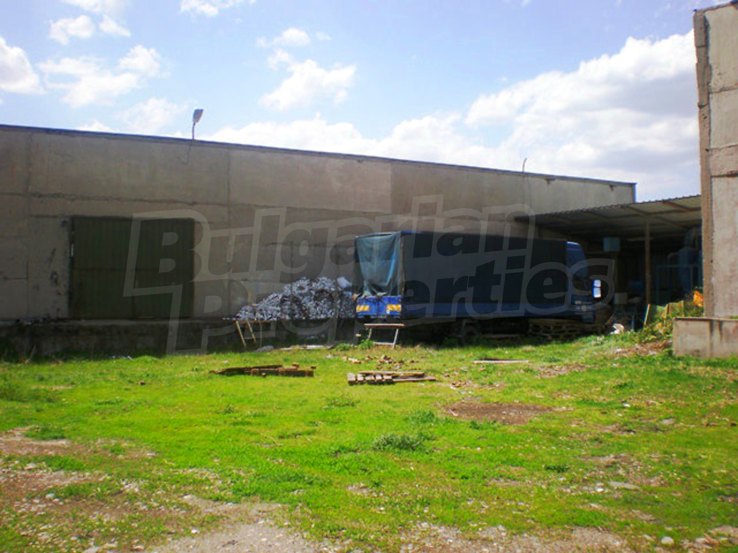 Gallery Picture 3