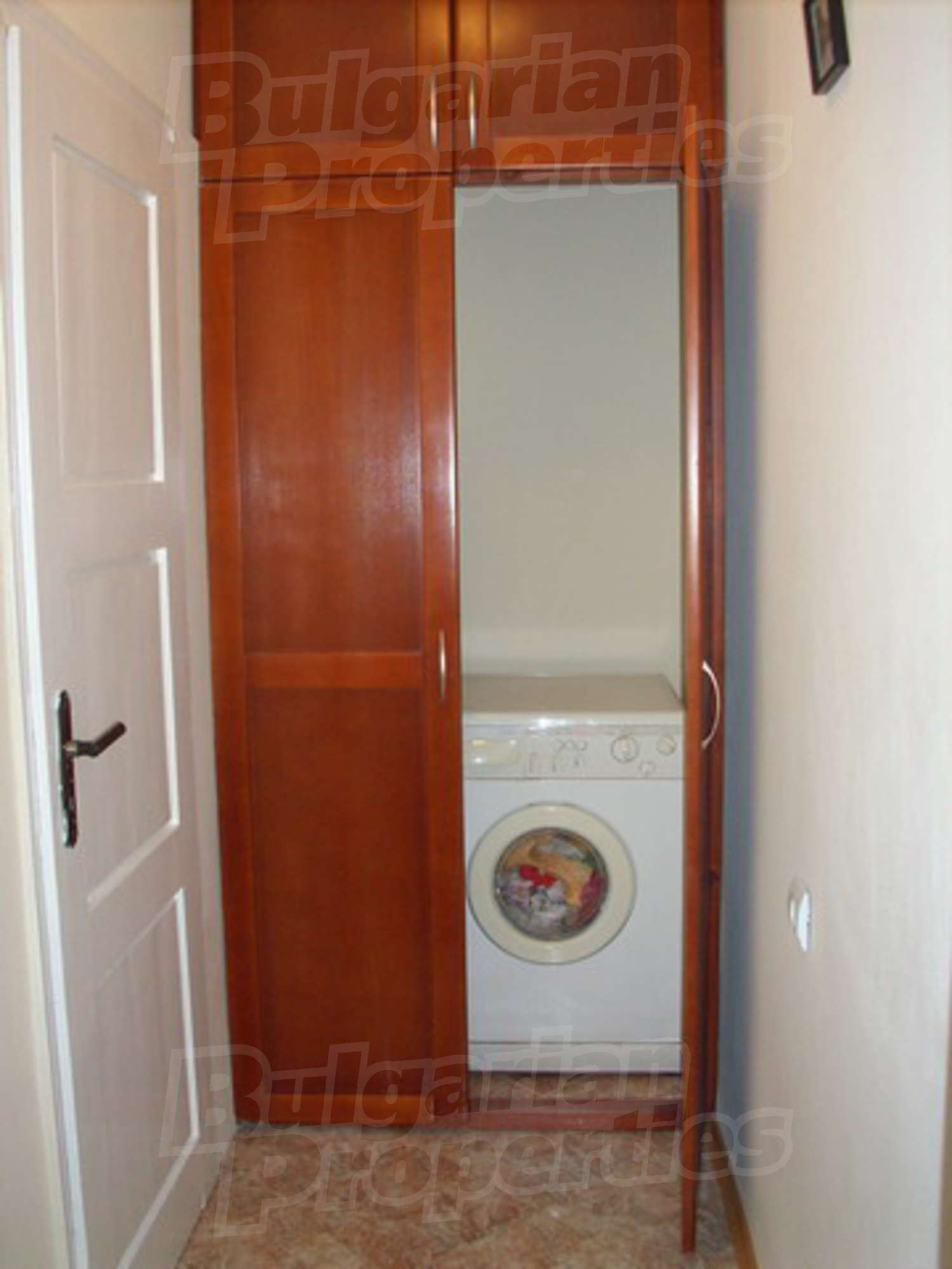 Gallery Picture 10