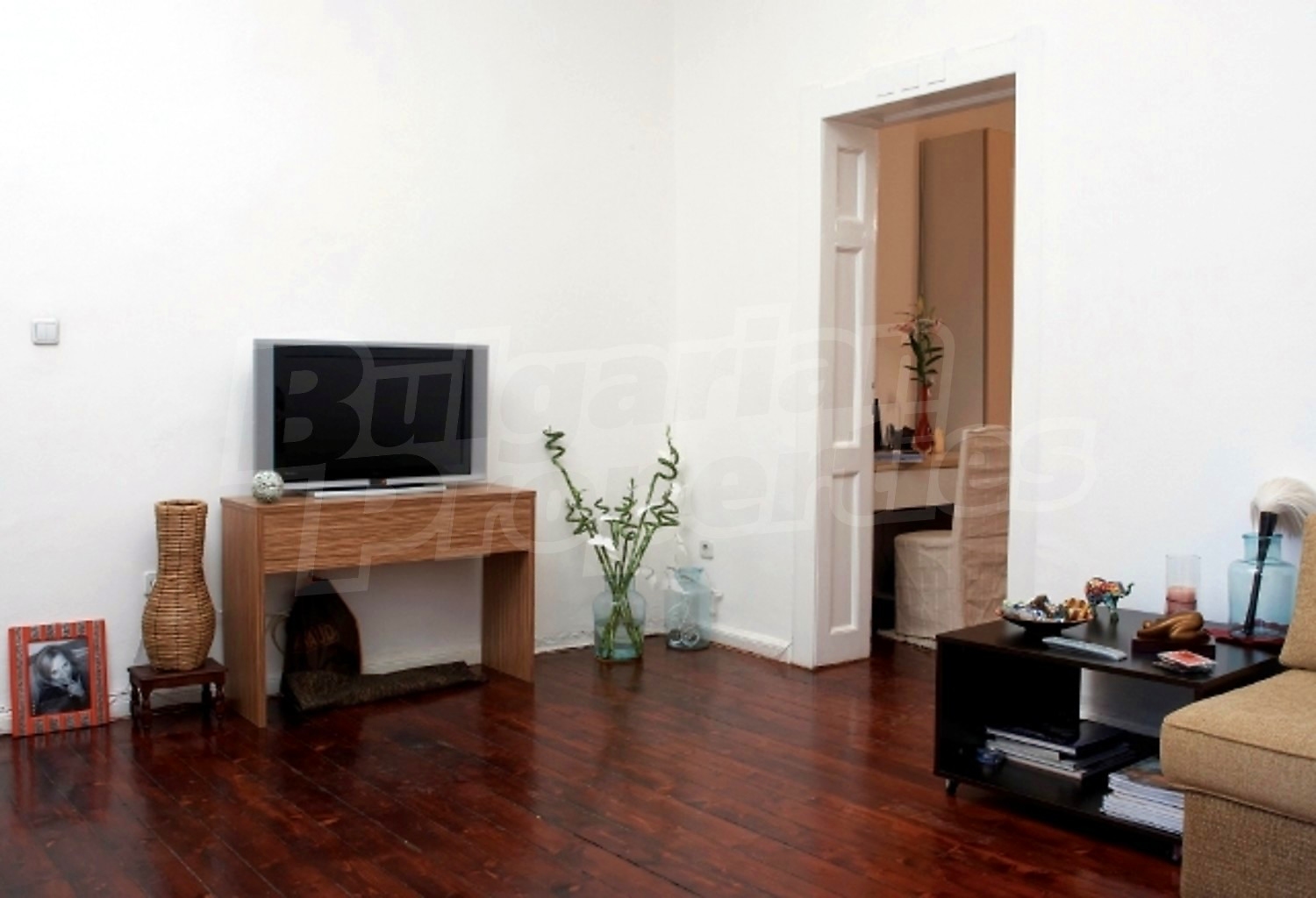 Gallery Picture 3