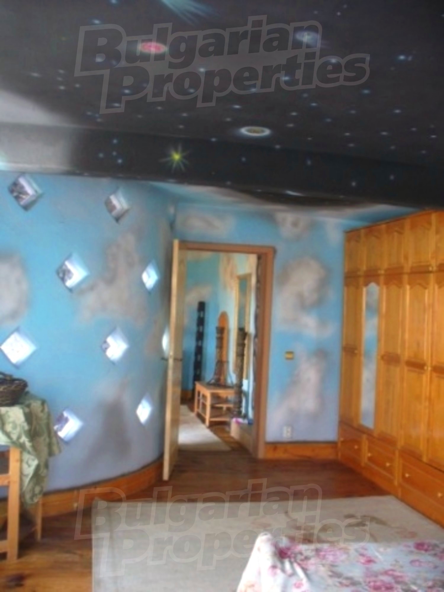 Gallery Picture 21