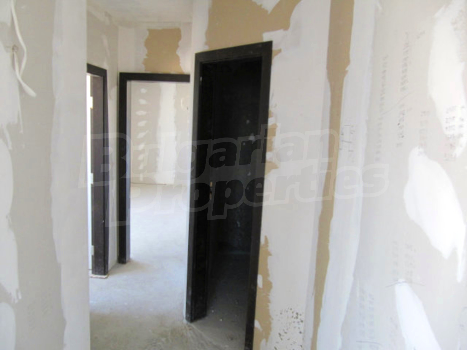 Gallery Picture 6