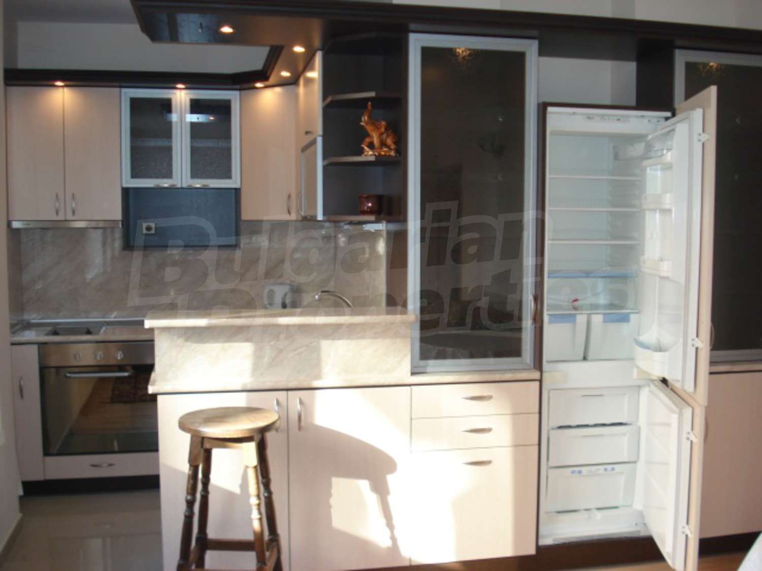 Gallery Picture 4