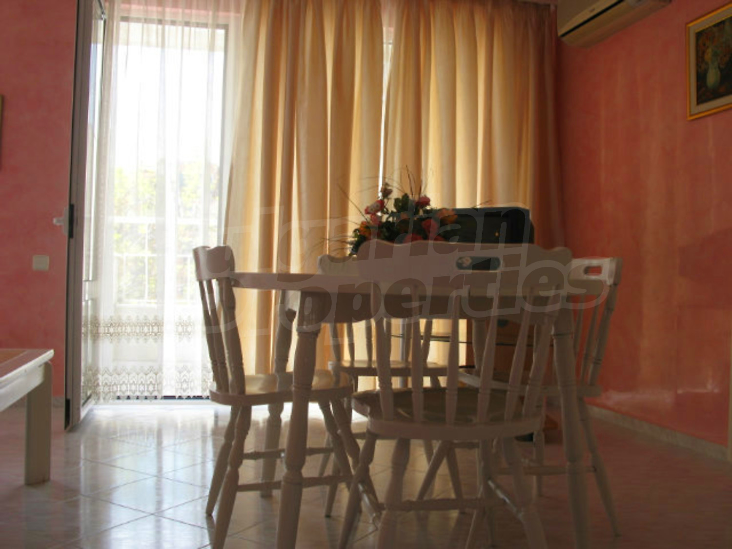 Gallery Picture 5