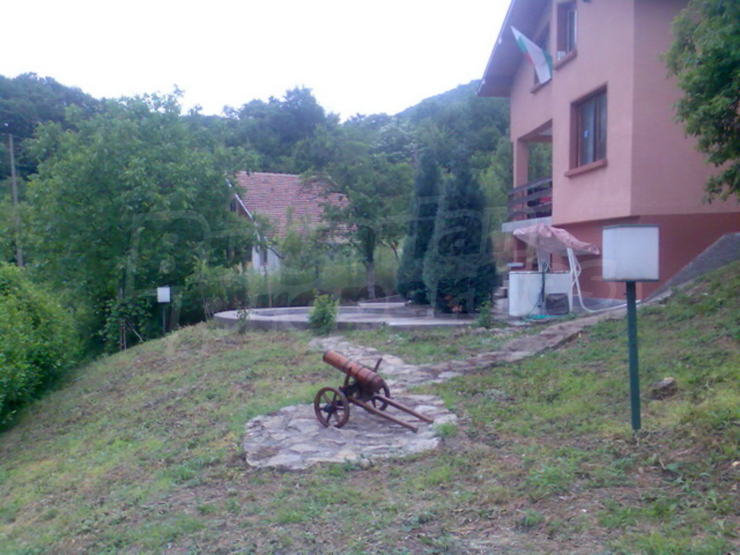 Gallery Picture 11