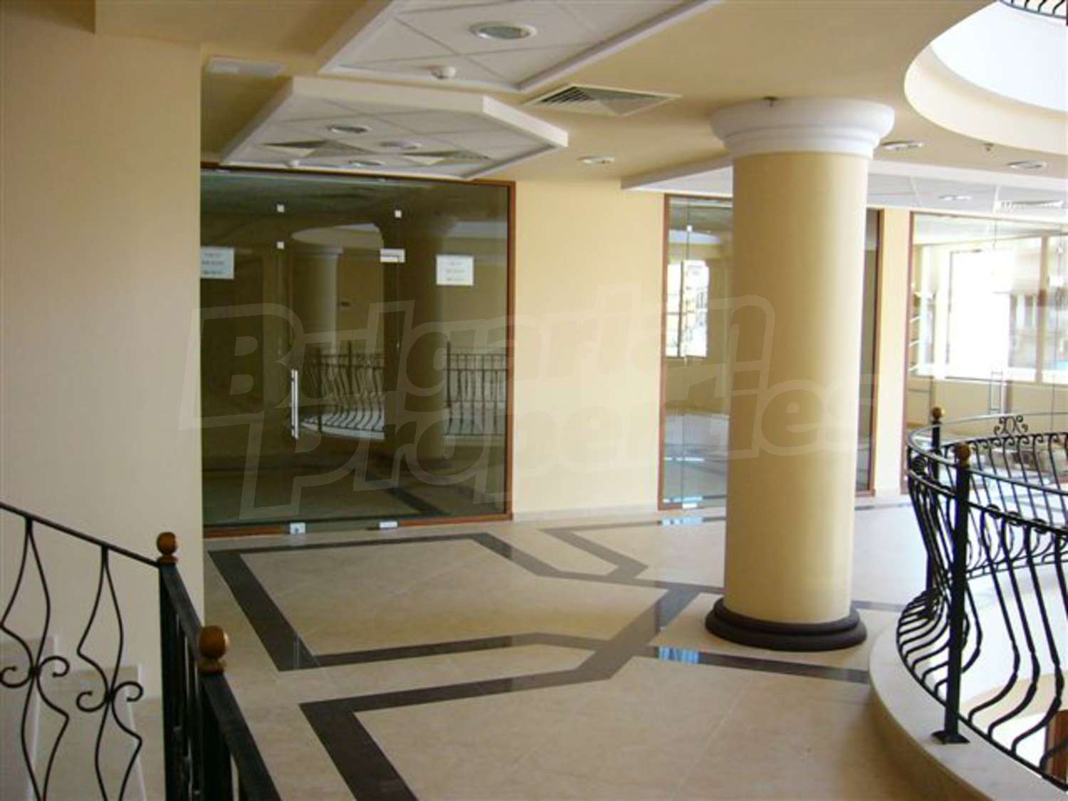 Gallery Picture 3