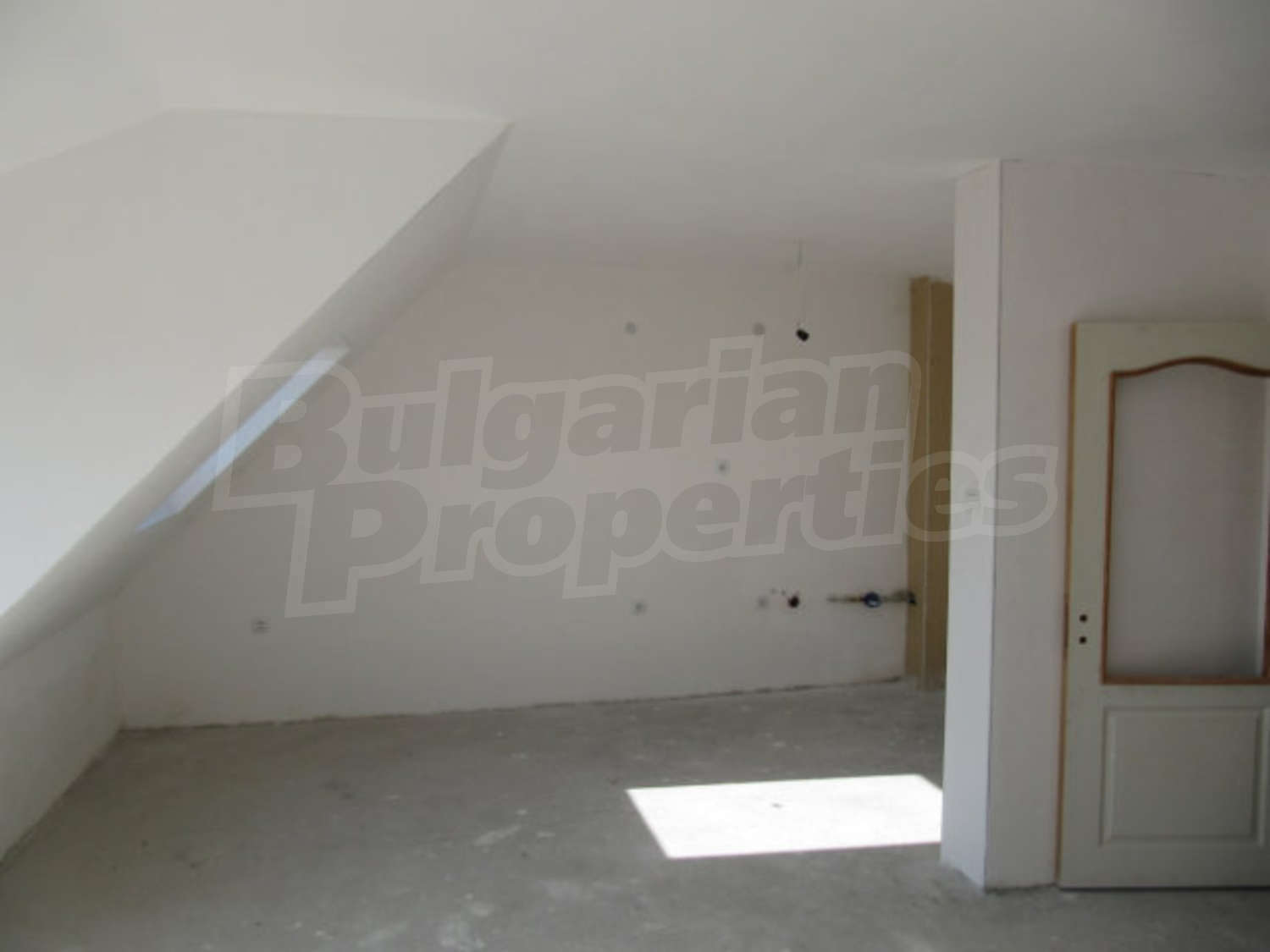 Gallery Picture 8