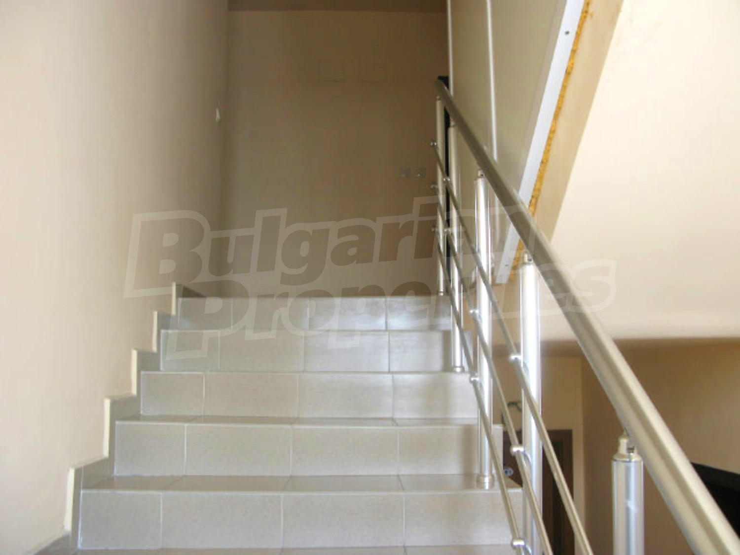 Gallery Picture 13