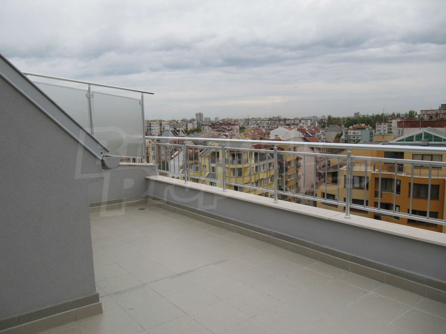 Gallery Picture 17