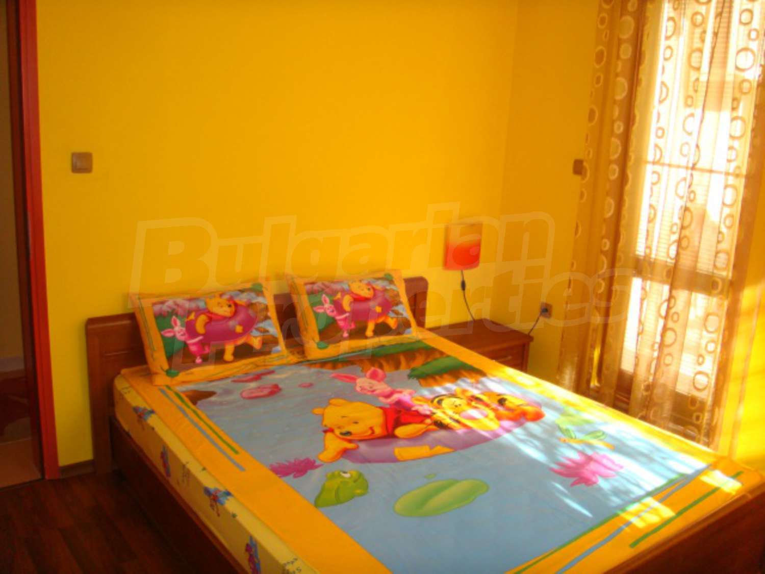 Gallery Picture 15