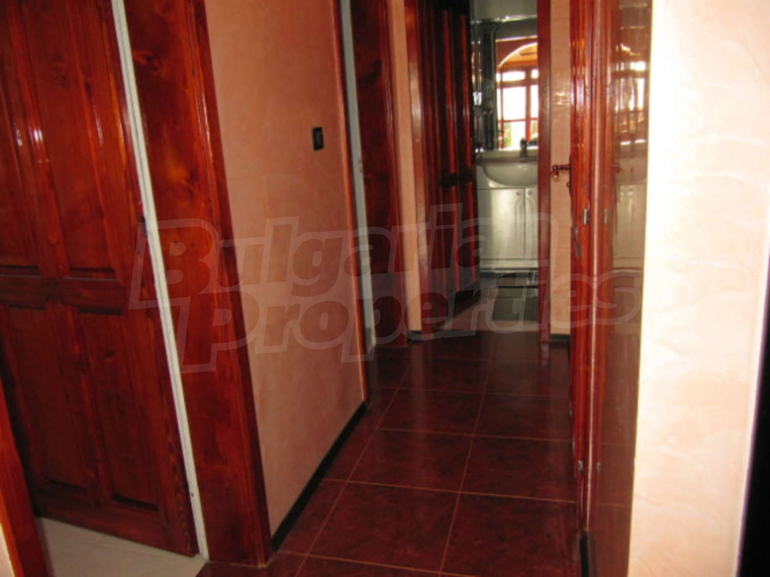 Gallery Picture 10
