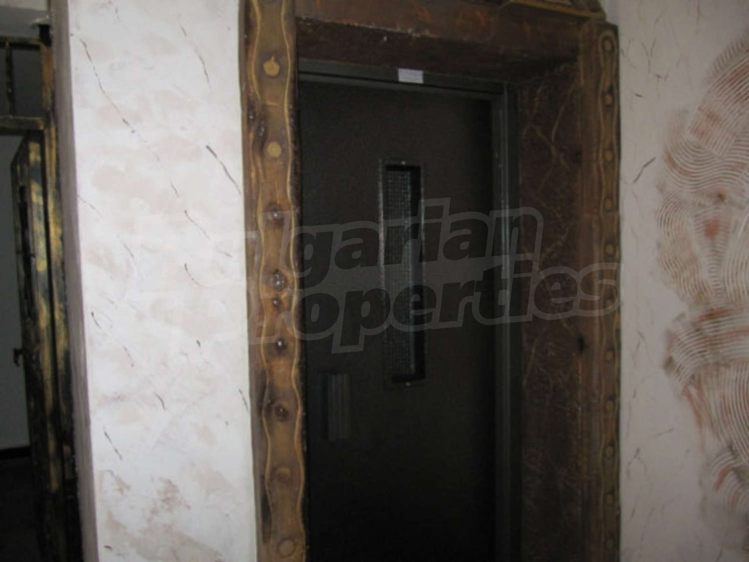 Gallery Picture 33