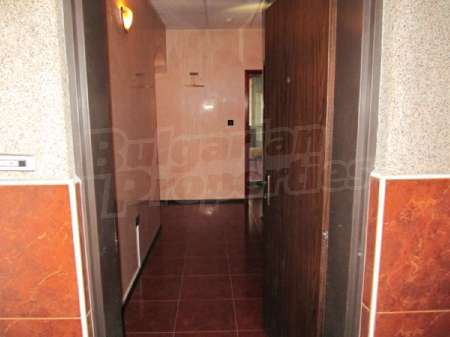 Gallery Picture 8