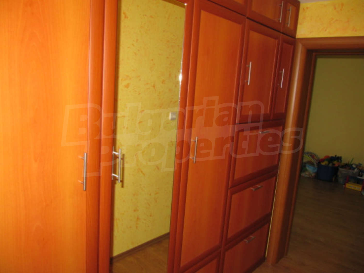 Gallery Picture 17