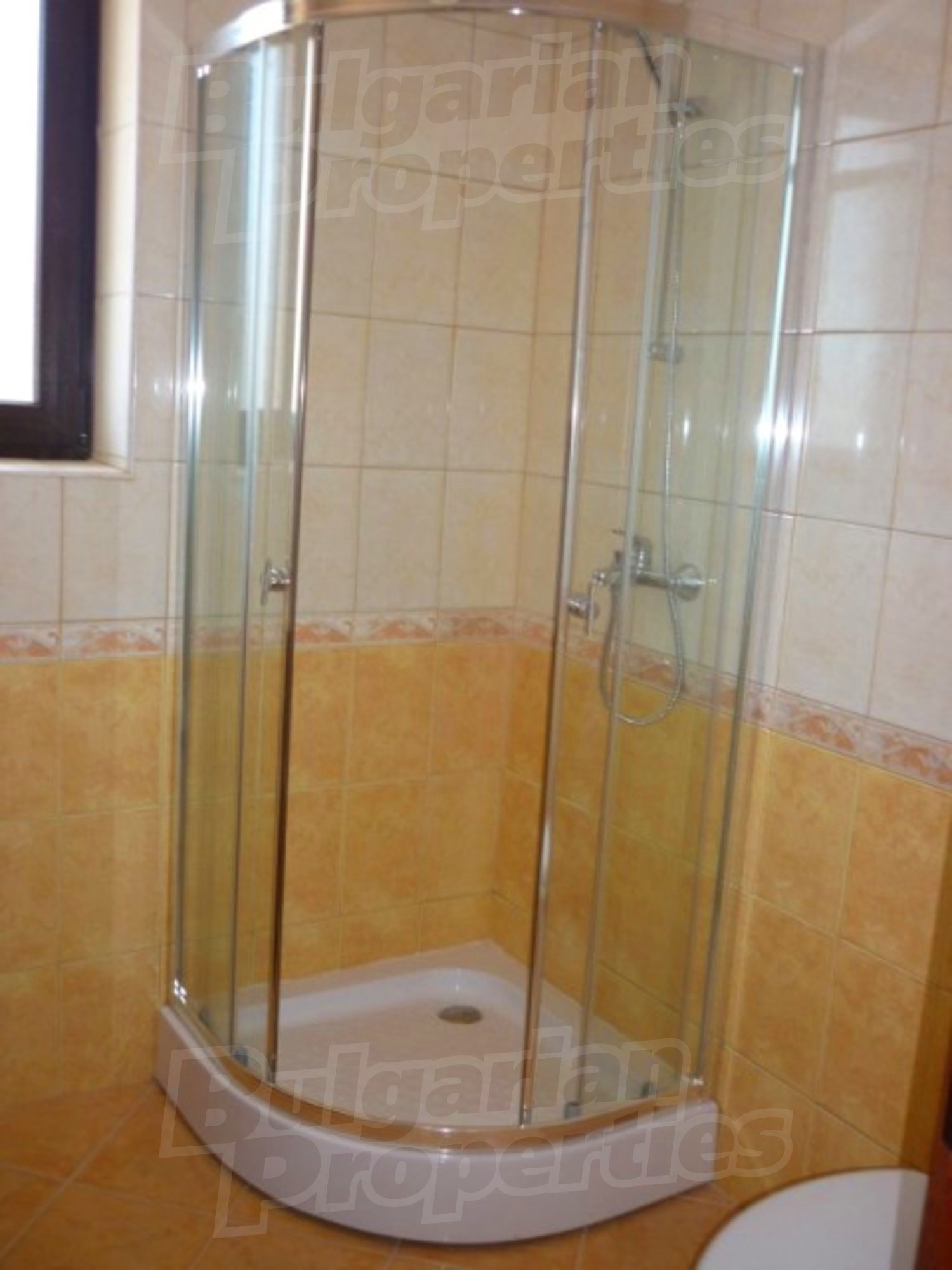 Gallery Picture 9
