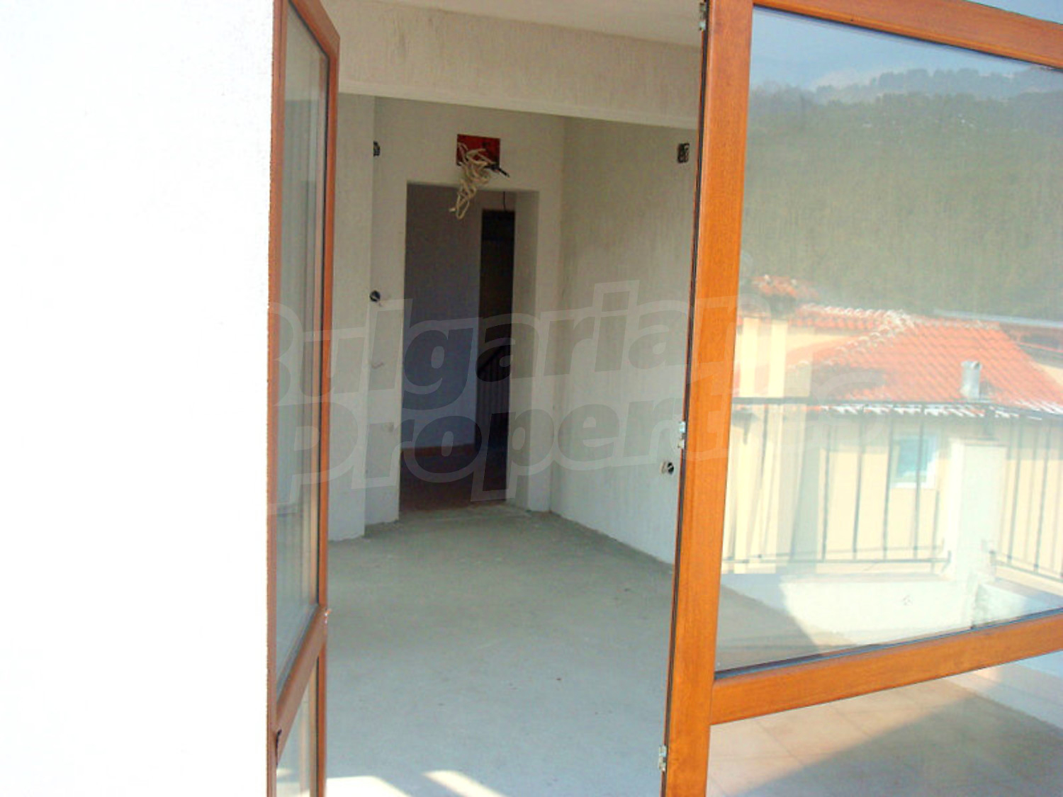 Gallery Picture 12