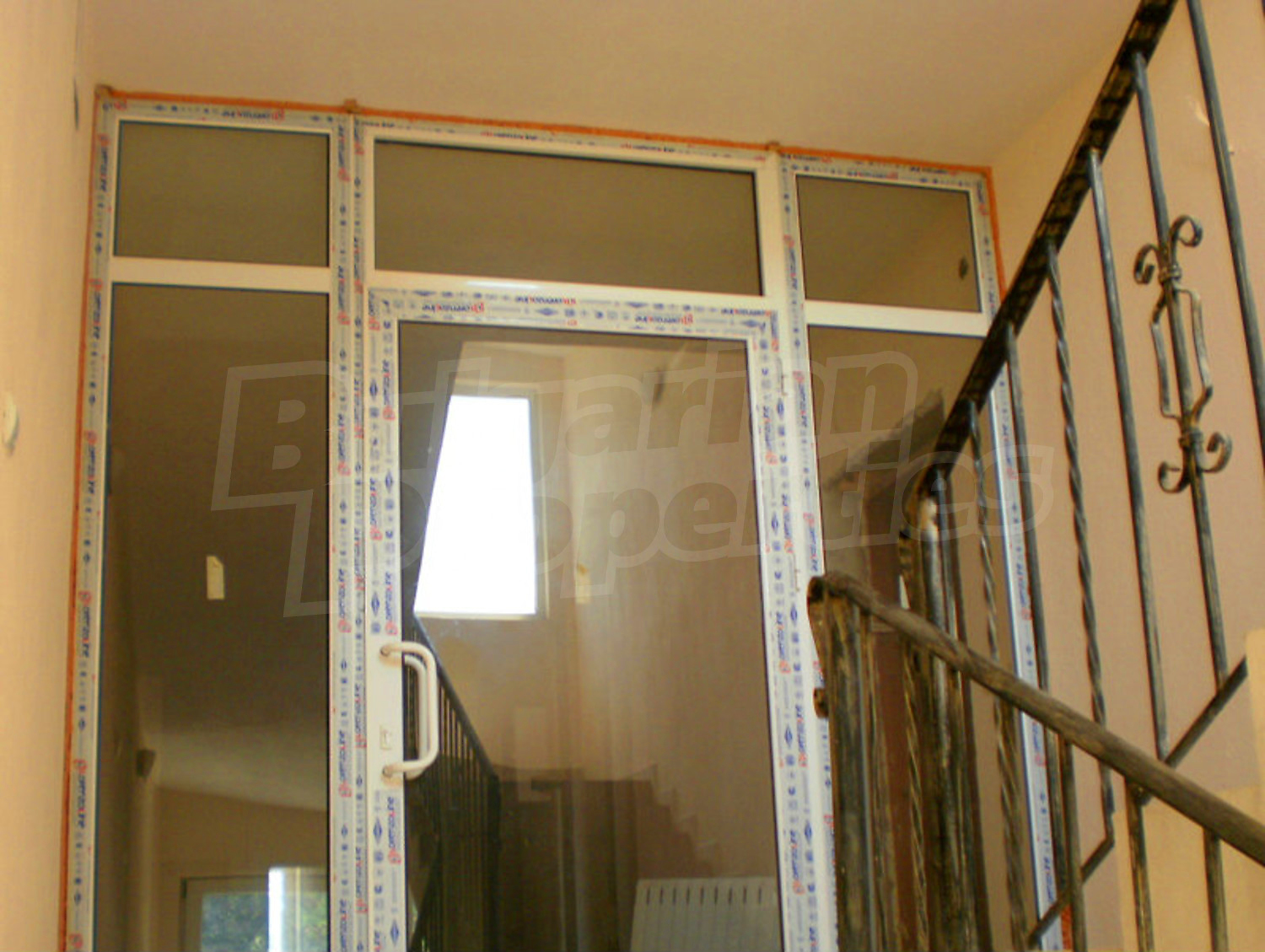 Gallery Picture 5
