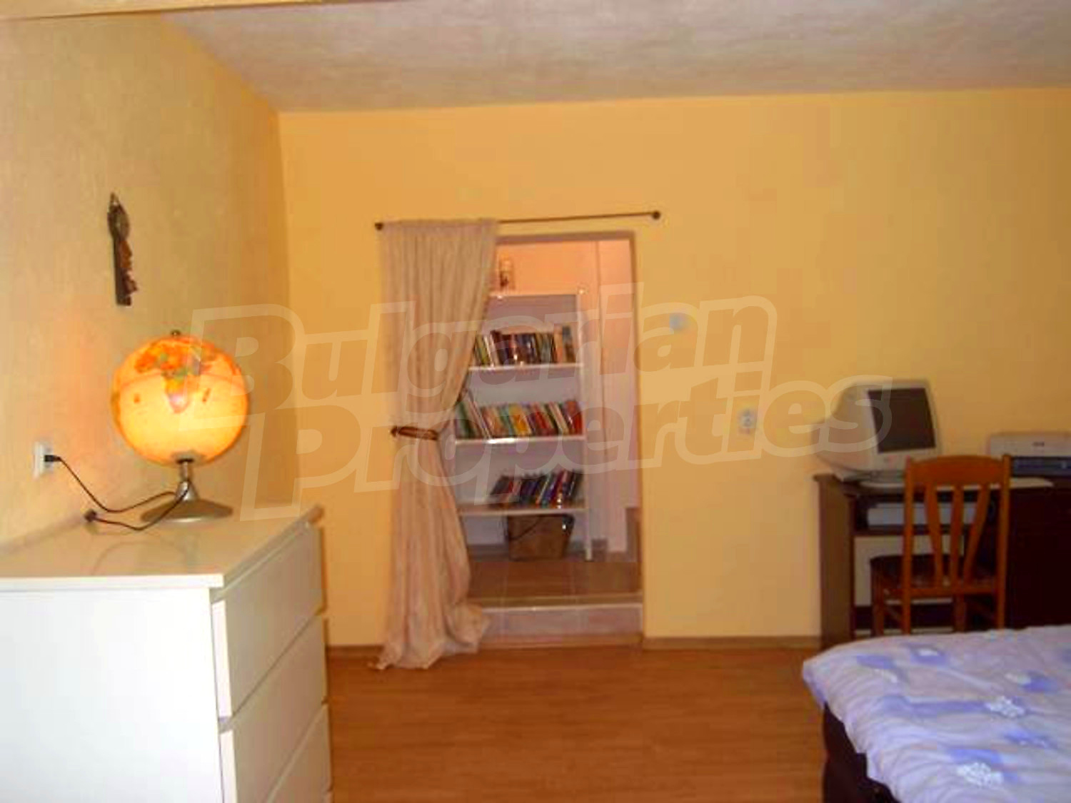 Gallery Picture 15