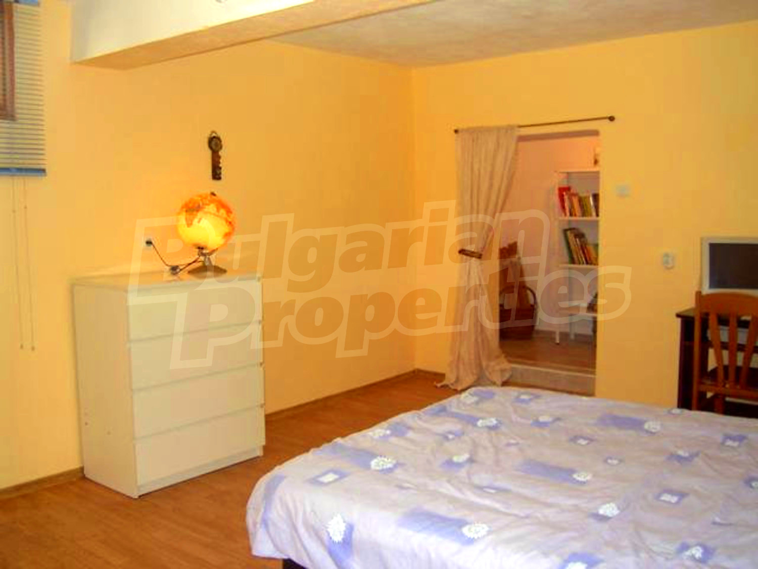 Gallery Picture 14