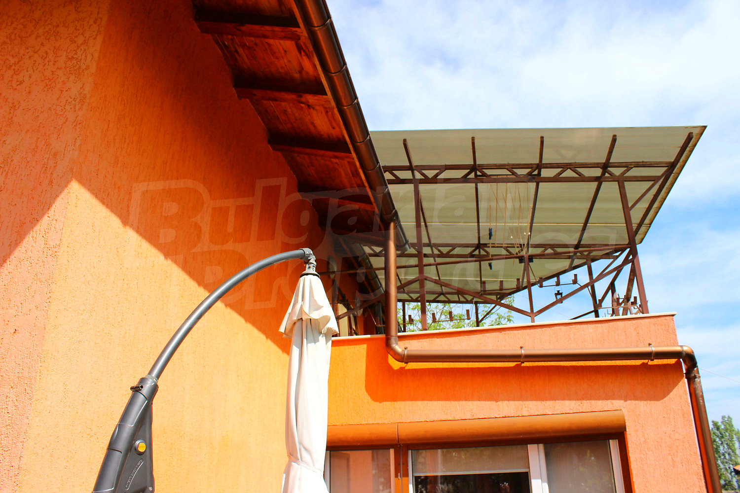 Gallery Picture 17