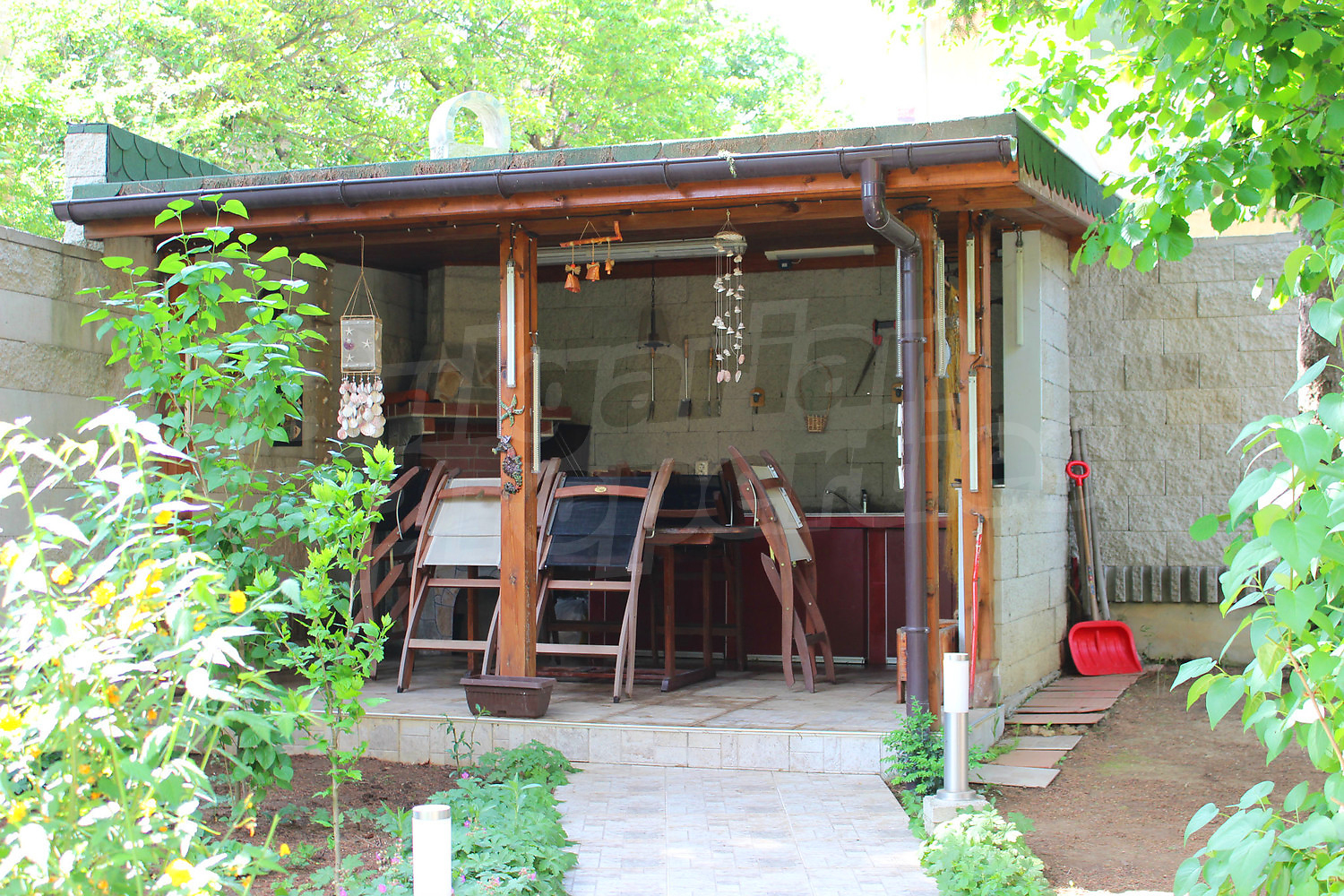 Gallery Picture 27