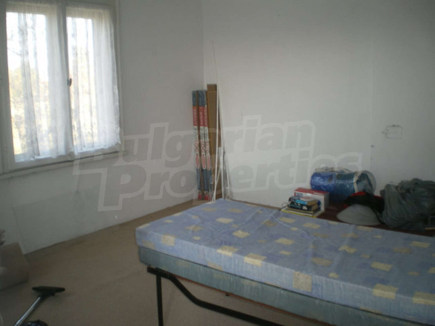 Gallery Picture 12