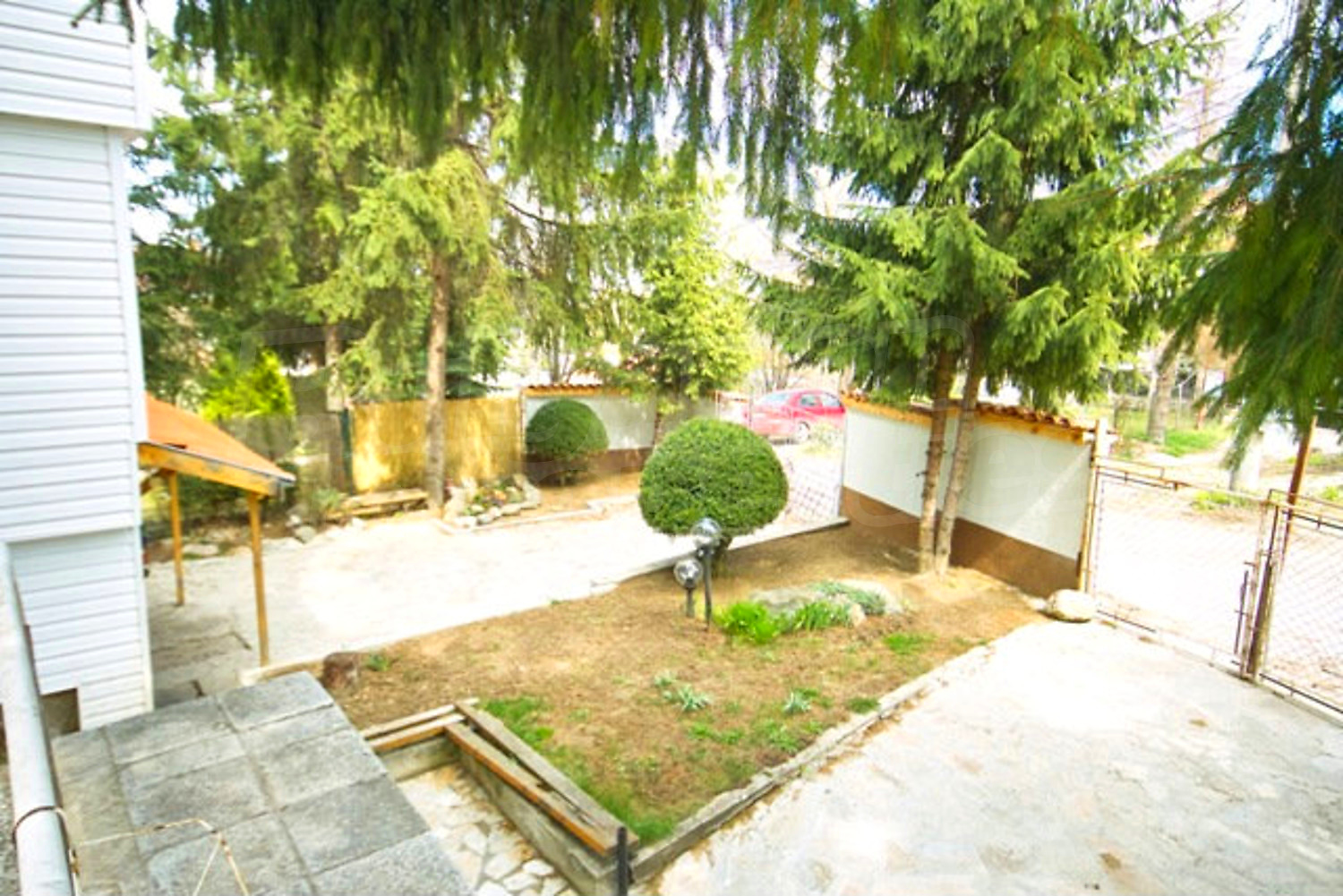 Gallery Picture 25