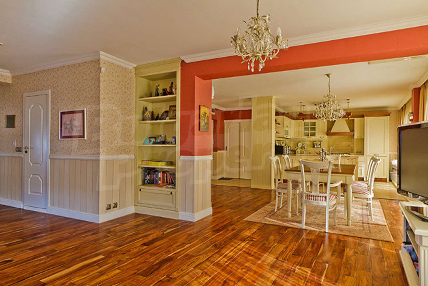 Gallery Picture 9