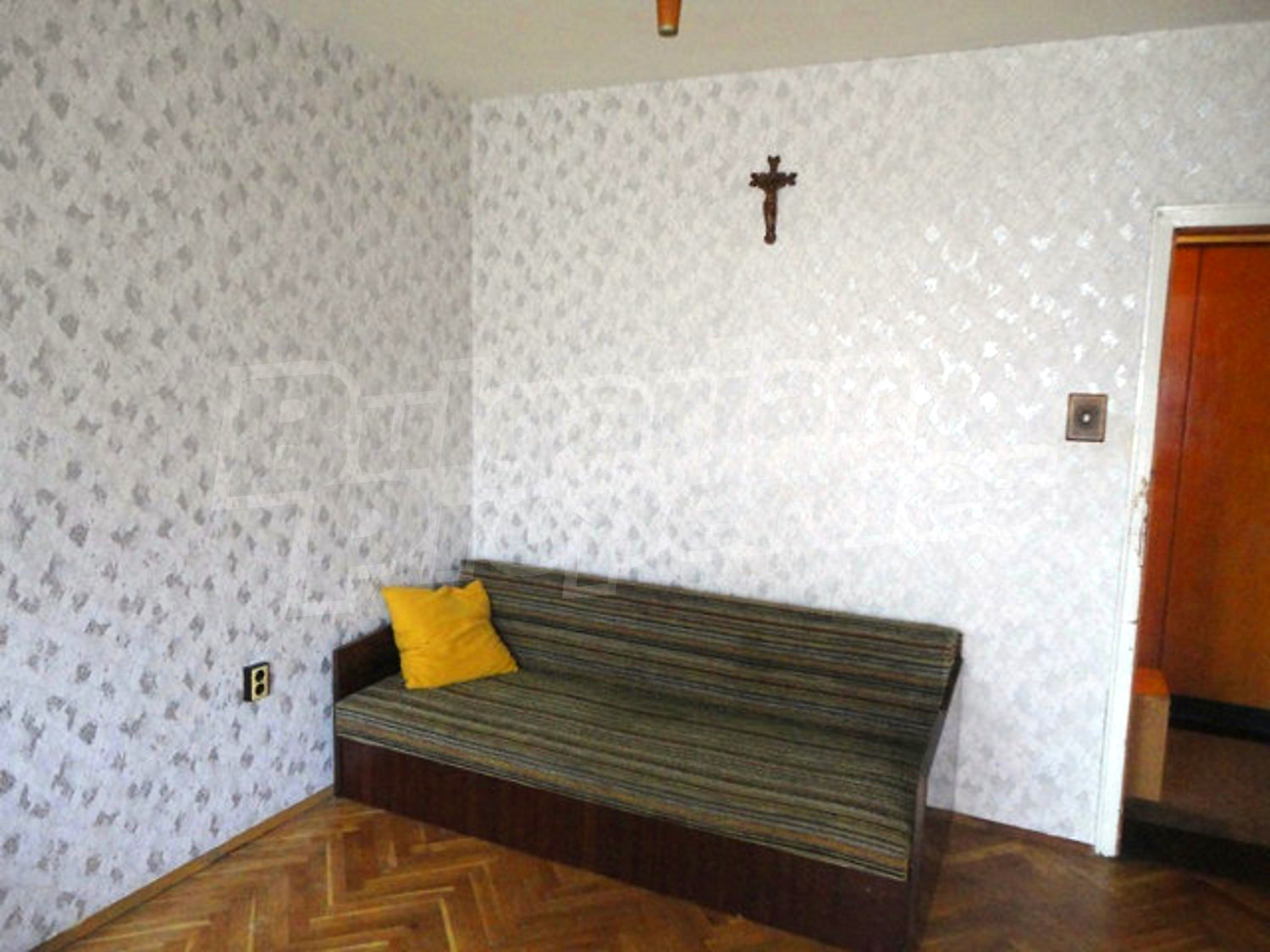 Gallery Picture 16