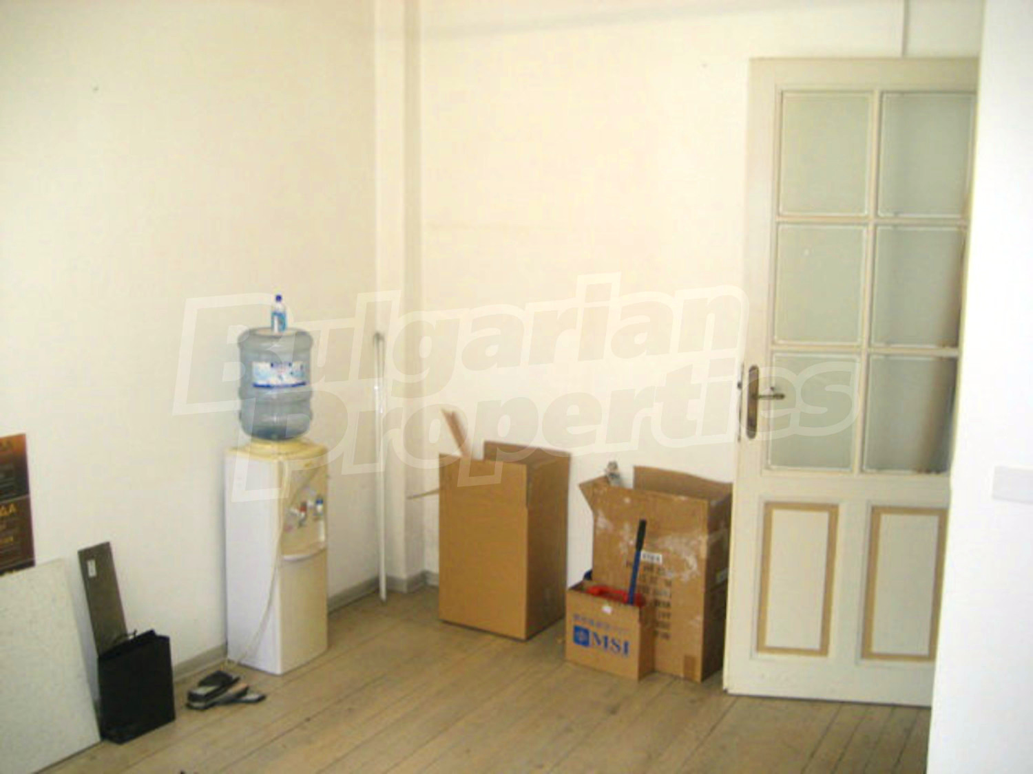 Gallery Picture 6