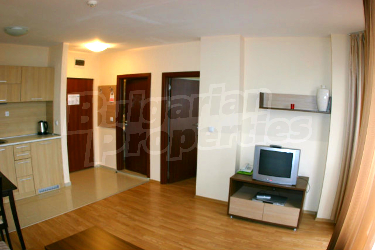 Gallery Picture 4