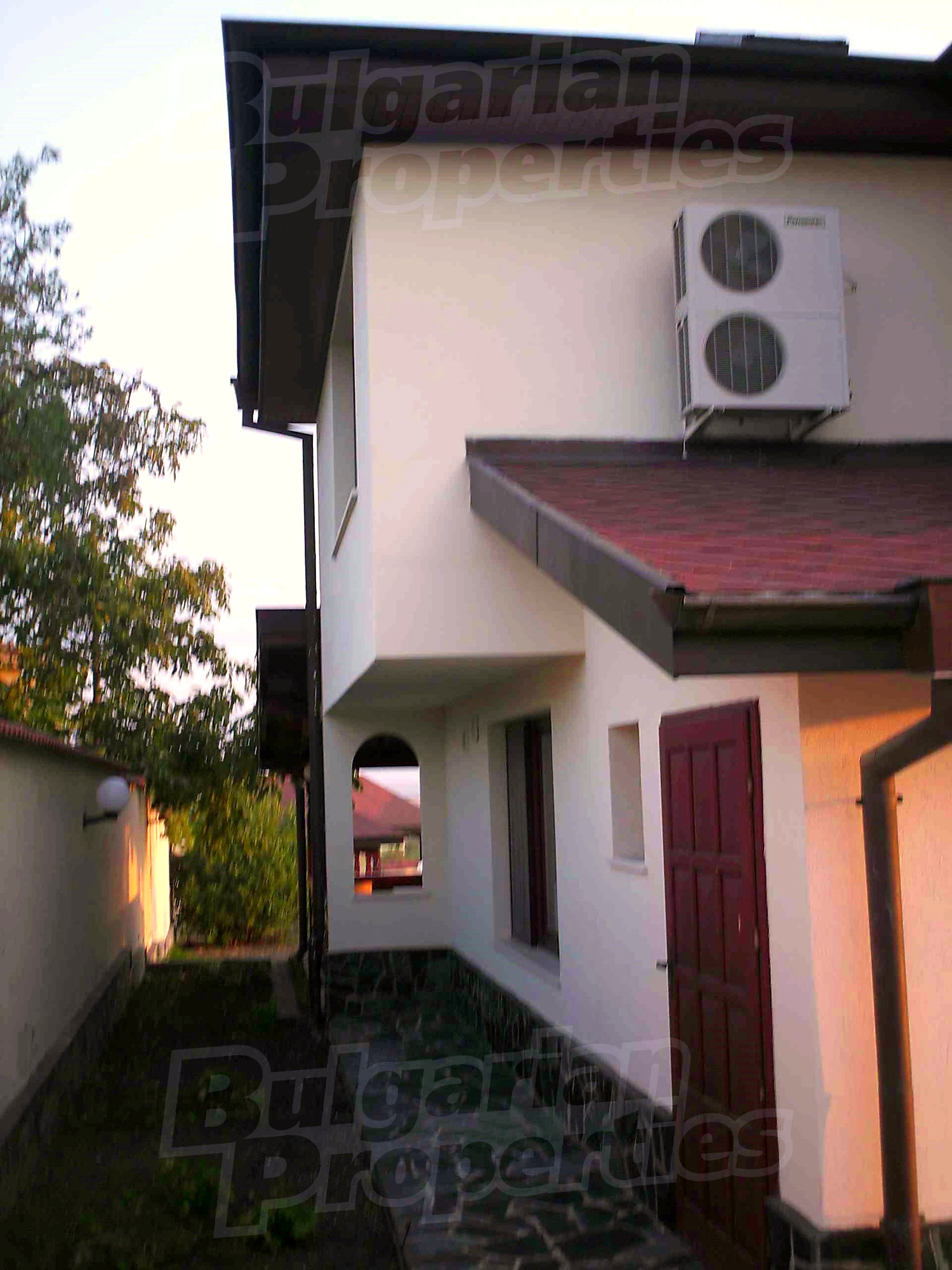 Gallery Picture 8