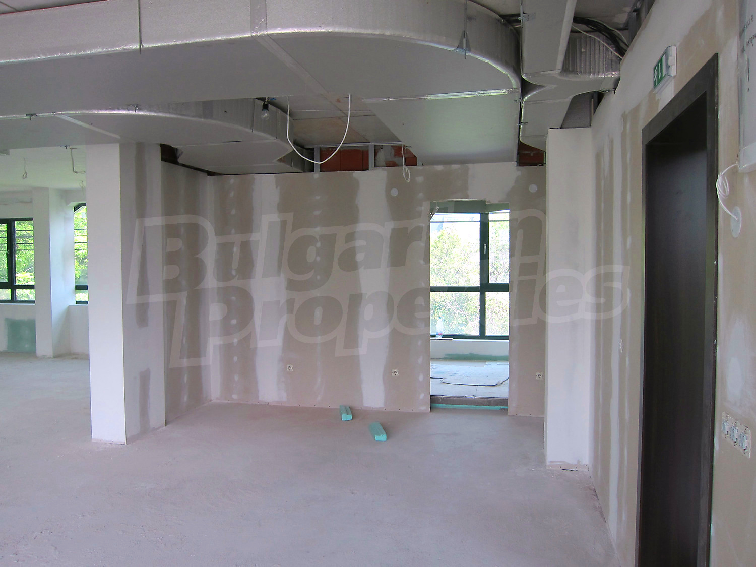 Gallery Picture 9