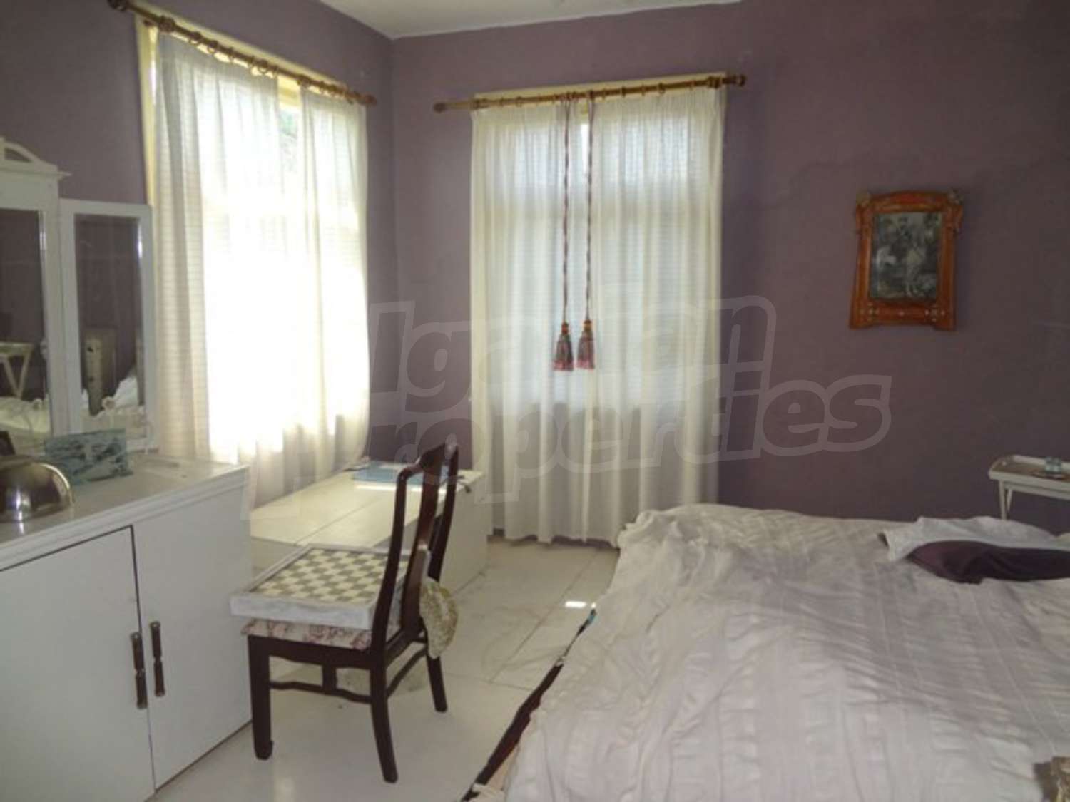 Gallery Picture 14