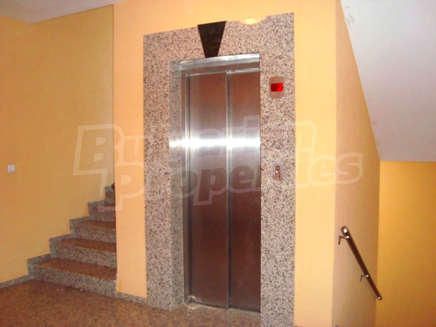 Gallery Picture 12