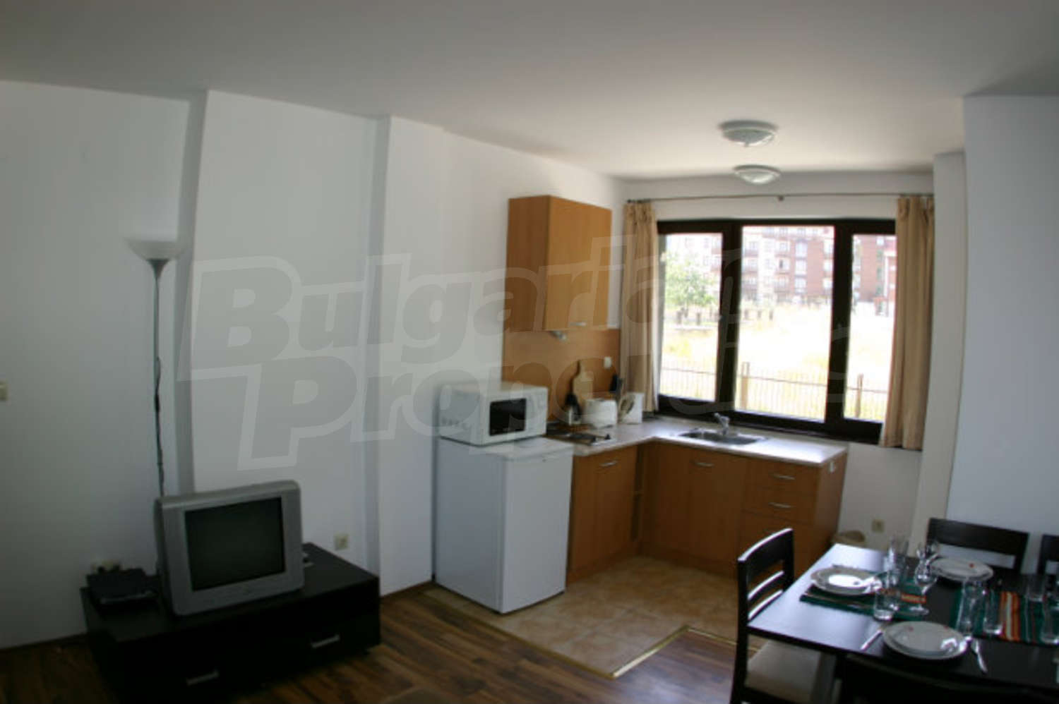 Gallery Picture 3