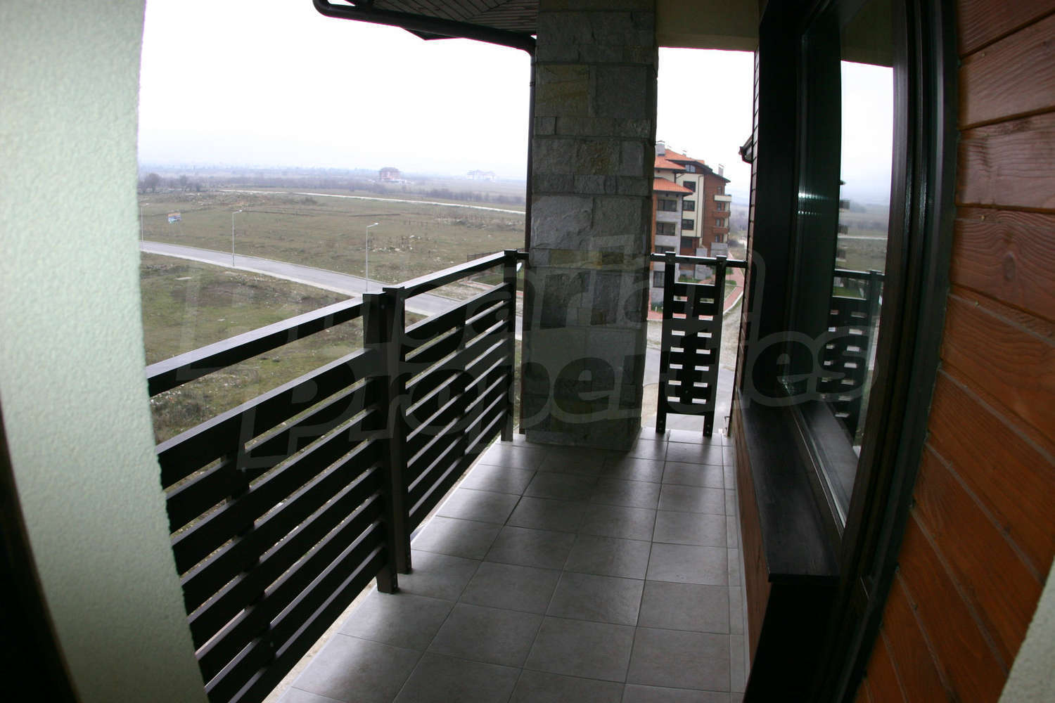 Gallery Picture 9