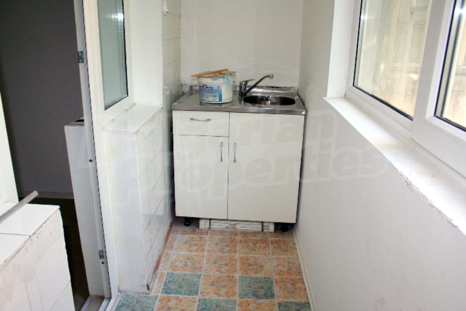 Gallery Picture 5