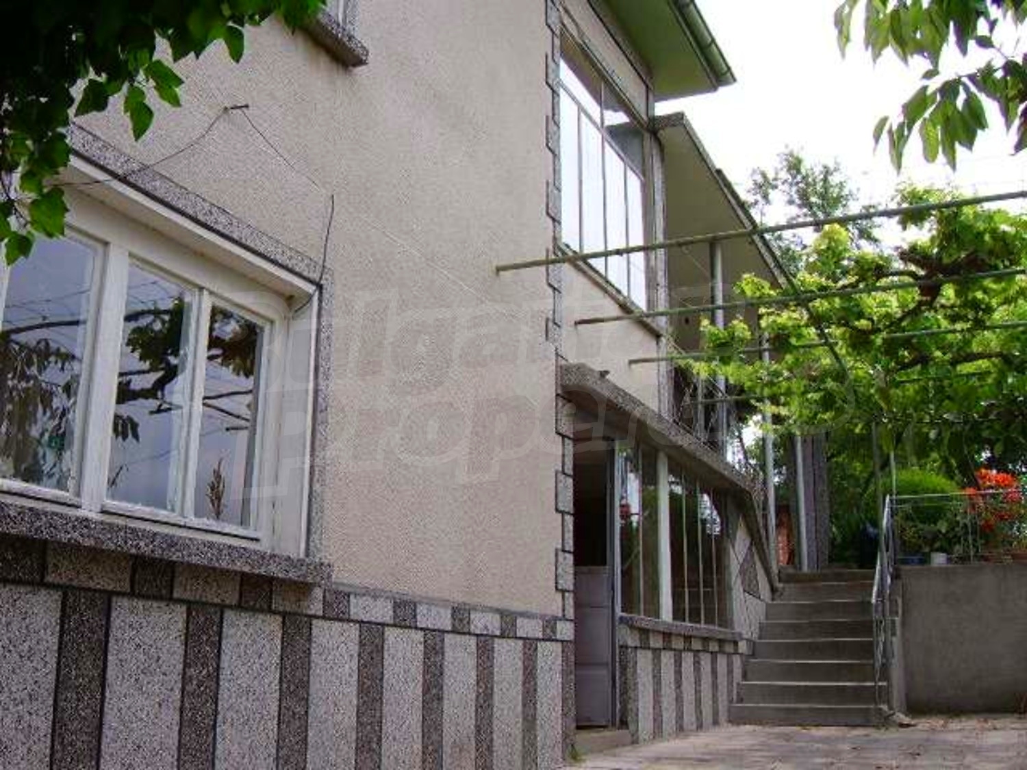 Gallery Picture 2