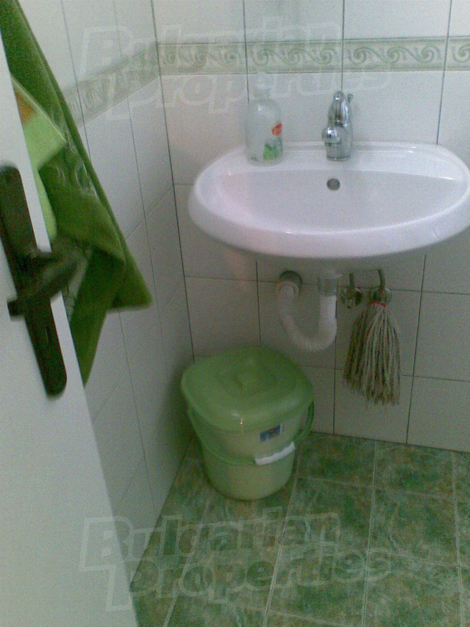 Gallery Picture 36